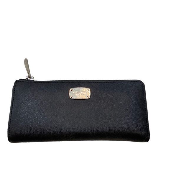 Michael Kors Black Leather Jet Set Travel Zip Around Wallet - Picture 1 of 14